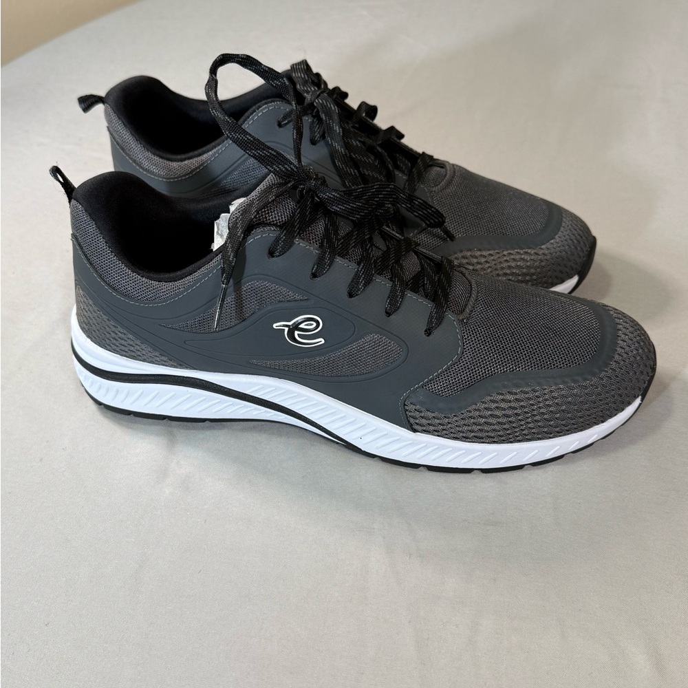 Easy Spirit SCHUGS‎ Walking Sneakers Womens 9 Gray Anti-Gravity Comfort